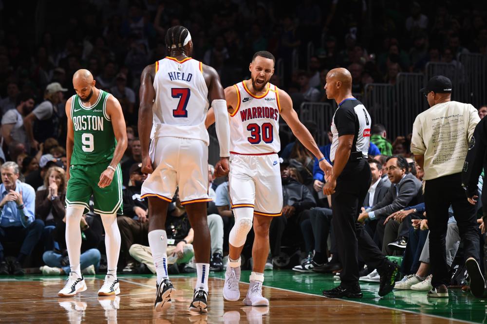 持高强度的 持高强度的