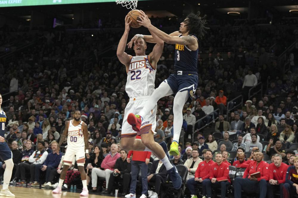 人瞩目的成 人瞩目的成